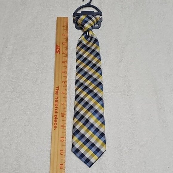 Chaps Boys Blue Yellow Patterned Clip Necktie New - Picture 9 of 11